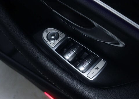 Mercedes-Benz E Class 2.0 E 200 AMG Line MHEV Auto 4dr 41