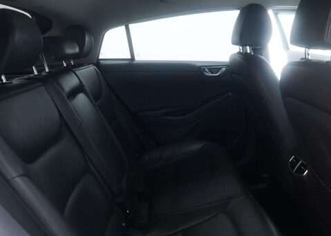 Hyundai IONIQ 1.6 IONIQ Premium SE PHEV Semi-Auto 5dr 54