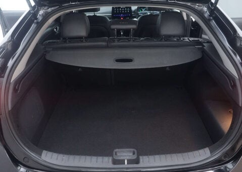 Hyundai IONIQ 1.6 IONIQ Premium SE PHEV Semi-Auto 5dr 55