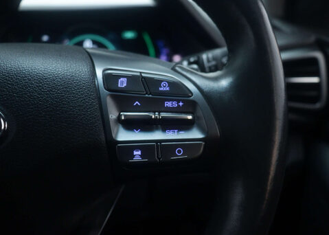 Hyundai IONIQ 1.6 IONIQ Premium SE PHEV Semi-Auto 5dr 38