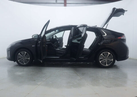 Hyundai IONIQ 1.6 IONIQ Premium SE PHEV Semi-Auto 5dr 59