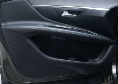 Peugeot 3008 1.5 3008 Allure Blue HDi S/S 5dr 39