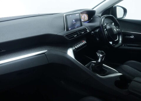 Peugeot 3008 1.5 3008 Allure Blue HDi S/S 5dr 37