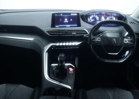 Peugeot 3008 1.5 3008 Allure Blue HDi S/S 5dr 18