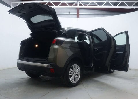 Peugeot 3008 1.5 3008 Allure Blue HDi S/S 5dr 50