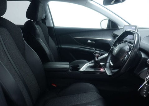 Peugeot 3008 1.5 3008 Allure Blue HDi S/S 5dr 35