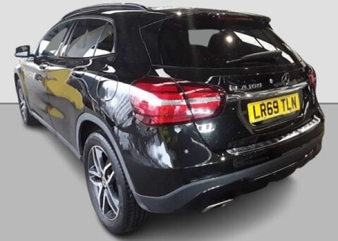 Mercedes-Benz GLA 1.6 GLA 180 Urban Edition Auto 5dr 8