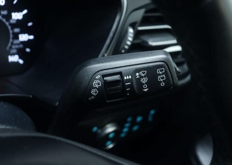 Ford Kuga 2.0 Kuga Titanium EcoBlue 4x4 Auto 4WD 5dr 37