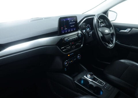 Ford Kuga 2.0 Kuga Titanium EcoBlue 4x4 Auto 4WD 5dr 45