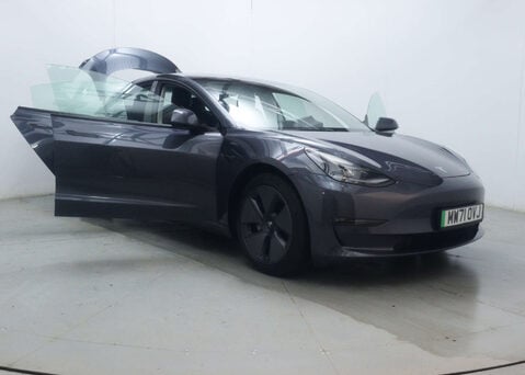 Tesla Model 3 Model 3 Long Range AWD 4WD 4dr 47