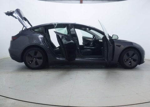Tesla Model 3 Model 3 Long Range AWD 4WD 4dr 54