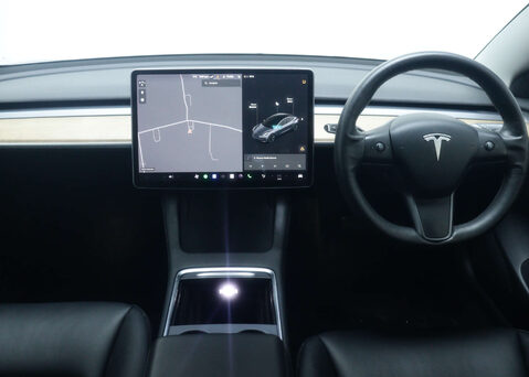 Tesla Model 3 Model 3 Long Range AWD 4WD 4dr 17