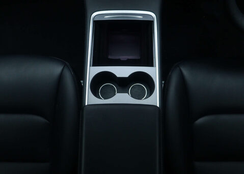 Tesla Model 3 Model 3 Long Range AWD 4WD 4dr 18