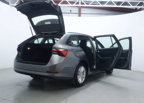 Skoda Octavia 1.0 Octavia SE Technology TSi E-Tech Semi-Auto 5dr 53