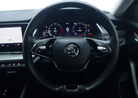 Skoda Octavia 1.0 Octavia SE Technology TSi E-Tech Semi-Auto 5dr 17