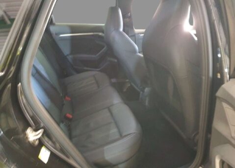 Audi A3 1.0 A3 Sportback 30 TFSI MHEV S Line Semi-Auto 5dr 9