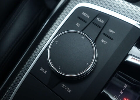 BMW 3 Series 2.0 330E M Sport Auto 4dr 31