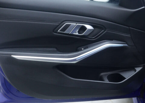 BMW 3 Series 2.0 330E M Sport Auto 4dr 49