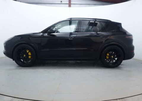 Porsche Cayenne 2.9 Cayenne V6 S Auto 4WD 5dr 8