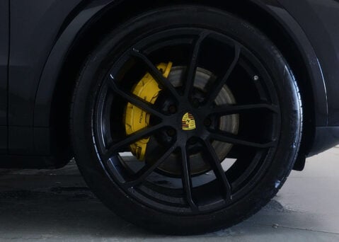 Porsche Cayenne 2.9 Cayenne V6 S Auto 4WD 5dr 16