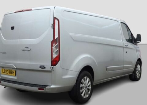 Ford Transit Custom 2.0 Transit Custom 300 Limited EcoBlue 5dr 8