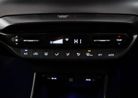 Hyundai i20 1.0 i20 Premium MHEV TGDi Auto 5dr 26