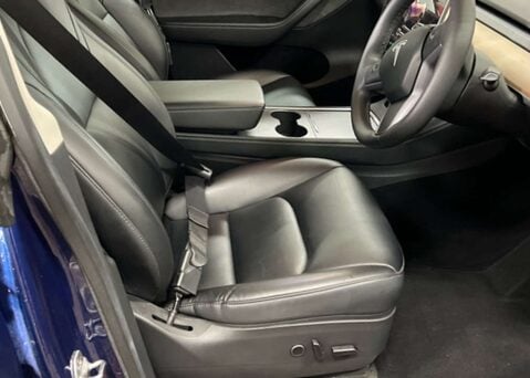 Tesla Model Y ModeL Y Long Range AWD 4WD 5dr 10