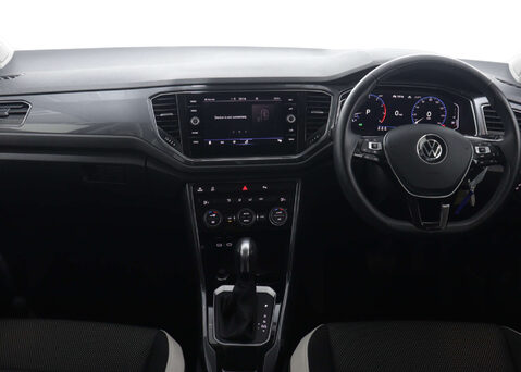 Volkswagen T-Roc 1.5 T-Roc SEL TSi Evo Semi-Auto 5dr 18