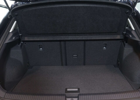 Volkswagen T-Roc 1.5 T-Roc SEL TSi Evo Semi-Auto 5dr 50