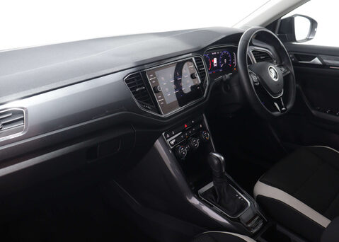 Volkswagen T-Roc 1.5 T-Roc SEL TSi Evo Semi-Auto 5dr 44
