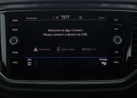 Volkswagen T-Roc 1.5 T-Roc SEL TSi Evo Semi-Auto 5dr 24