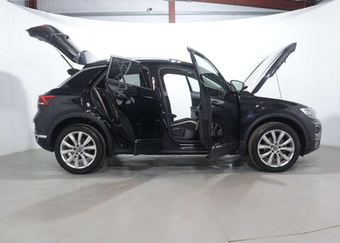 Volkswagen T-Roc 1.5 T-Roc SEL TSi Evo Semi-Auto 5dr 58