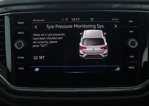 Volkswagen T-Roc 1.5 T-Roc SEL TSi Evo Semi-Auto 5dr 25