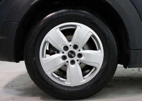 Mini Countryman 1.5 Countryman Cooper Classic Auto 5dr 16