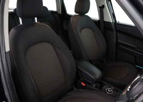 Mini Countryman 1.5 Countryman Cooper Classic Auto 5dr 33