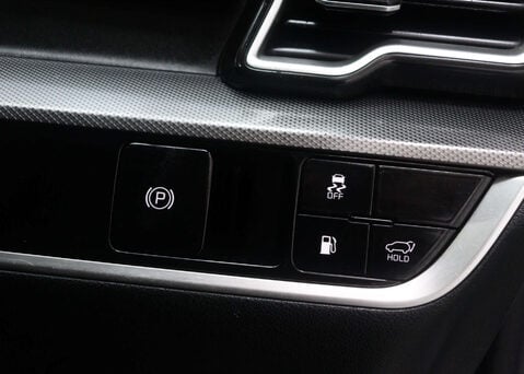 Kia Sportage 1.6 Sportage GT-LINE S PHEV 4x4 A 4WD 5dr 41