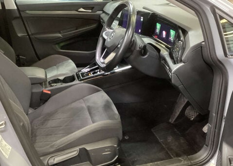 Volkswagen Golf 1.4 TSI 13kWh Style Hatchback 5dr Petrol Plug-in Hybrid DSG Euro 6 (s/s) (2 10