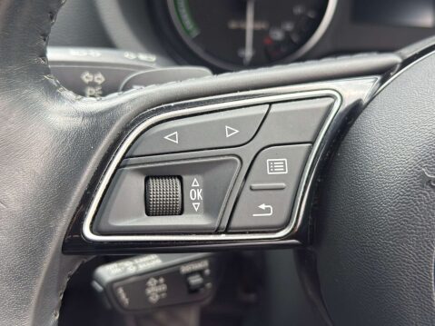 Audi A3 1.4 A3 e-tron Sportback Semi-Auto 5dr 25