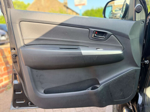 Toyota Hilux 3.0 HI-Luxury Invincible D-4D 4x4 Double Cab Auto 4WD 5dr 26