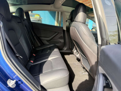 Tesla Model 3 ModeL 3 Performance AWD 4WD 4dr 11