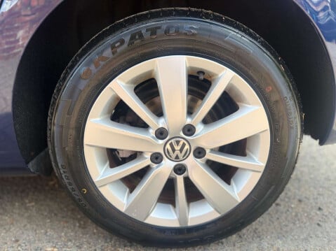 Volkswagen Golf 1.4 Golf SE TSi Semi-Auto 5dr 32