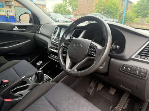 Hyundai TUCSON 1.7 Tucson SE Nav Blue Drive 2WD CRDi 5dr 6