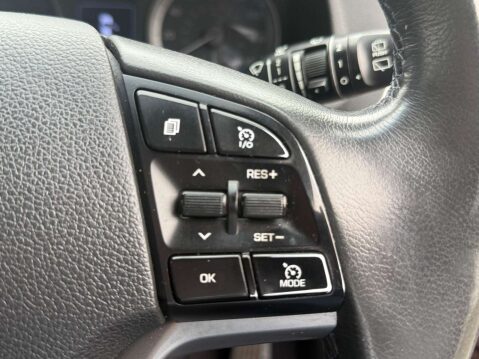 Hyundai TUCSON 1.7 Tucson SE Nav Blue Drive 2WD CRDi 5dr 24