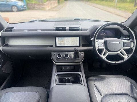 Land Rover Defender 2.0 Defender S D Auto 4WD 5dr 5