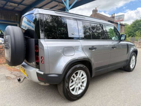 Land Rover Defender 2.0 Defender S D Auto 4WD 5dr 18