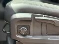 Land Rover Defender 2.0 Defender S D Auto 4WD 5dr 33