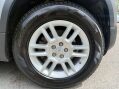 Land Rover Defender 2.0 Defender S D Auto 4WD 5dr 38