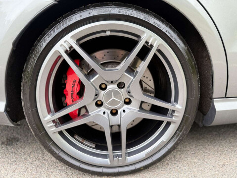 Mercedes-Benz E Class 5.5 E63 AMG V8 Bi-T Auto 5dr 44