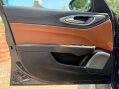 Alfa Romeo Giulia 2.0 Giulia Veloce TB Auto 4dr 36