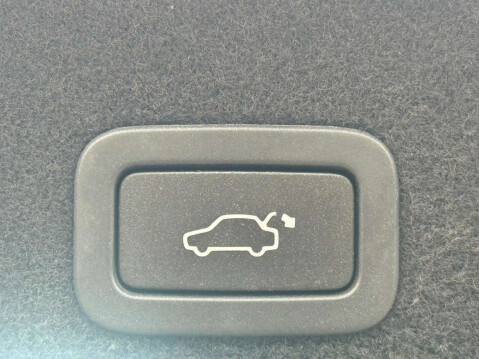 Volvo XC60 2.4 XC60 SE Nav D4 AWD 4WD 5dr 17